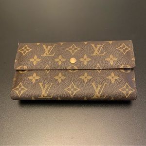 Louis Vuitton Tri-fold Logo Wallet (Checkbook Cover Sold Separately)
